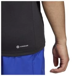 Adidas - Training Essentials Comfort Tee - Sport Shirt -Bergfreunde Shop adidas training essentials comfort tee sport shirt detail 5