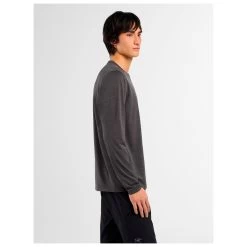 Arc'teryx - Cormac Crew L/S - Running Shirt -Bergfreunde Shop arcteryx cormac crew l s running shirt detail 5