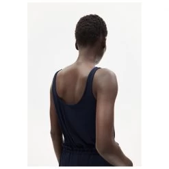 ARMEDANGELS - Women's Ashraani Solid - Top -Bergfreunde Shop armedangels womens ashraani solid top detail 4