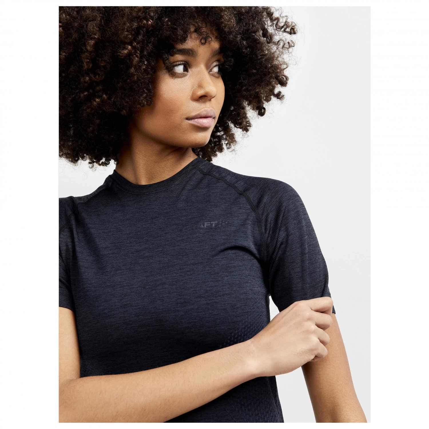 Craft - Women's Core Dry Active Comfort S/S - Synthetic base layer Craft - Women's Core Dry Active Comfort S/S - Synthetic Base Layer -Bergfreunde Shop craft womens core dry active comfort s s synthetic base layer detail 4