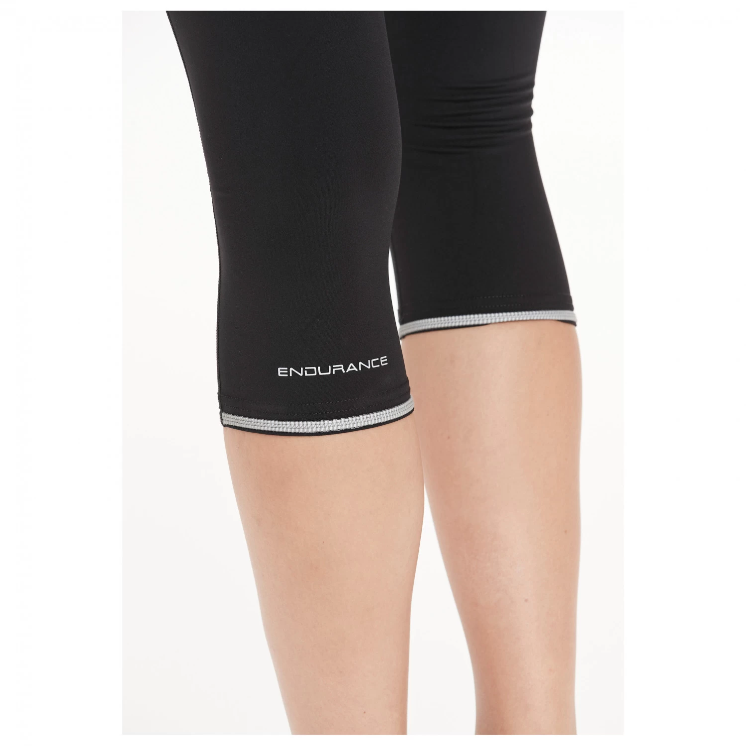 ENDURANCE - Women's Juvel 3/4 Cycling Tights w/ Gel-Pad - Cycling bottoms ENDURANCE - Women's Juvel 3/4 Cycling Tights W/ Gel-Pad - Cycling Bottoms -Bergfreunde Shop endurance womens juvel 3 4 cycling tights w gel pad cycling bottoms detail 4