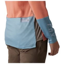 FOX Racing - Women's Defend L/S Jersey - Cycling Jersey 5 FOX Racing - Women's Defend L/S Jersey - Cycling Jersey -Bergfreunde Shop fox racing womens defend l s jersey cycling jersey detail 4