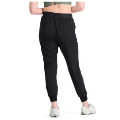 Kari Traa - Women's Nora 2.0 Pants - Tracksuit Trousers -Bergfreunde Shop kari traa womens nora 20 pants tracksuit trousers detail 4