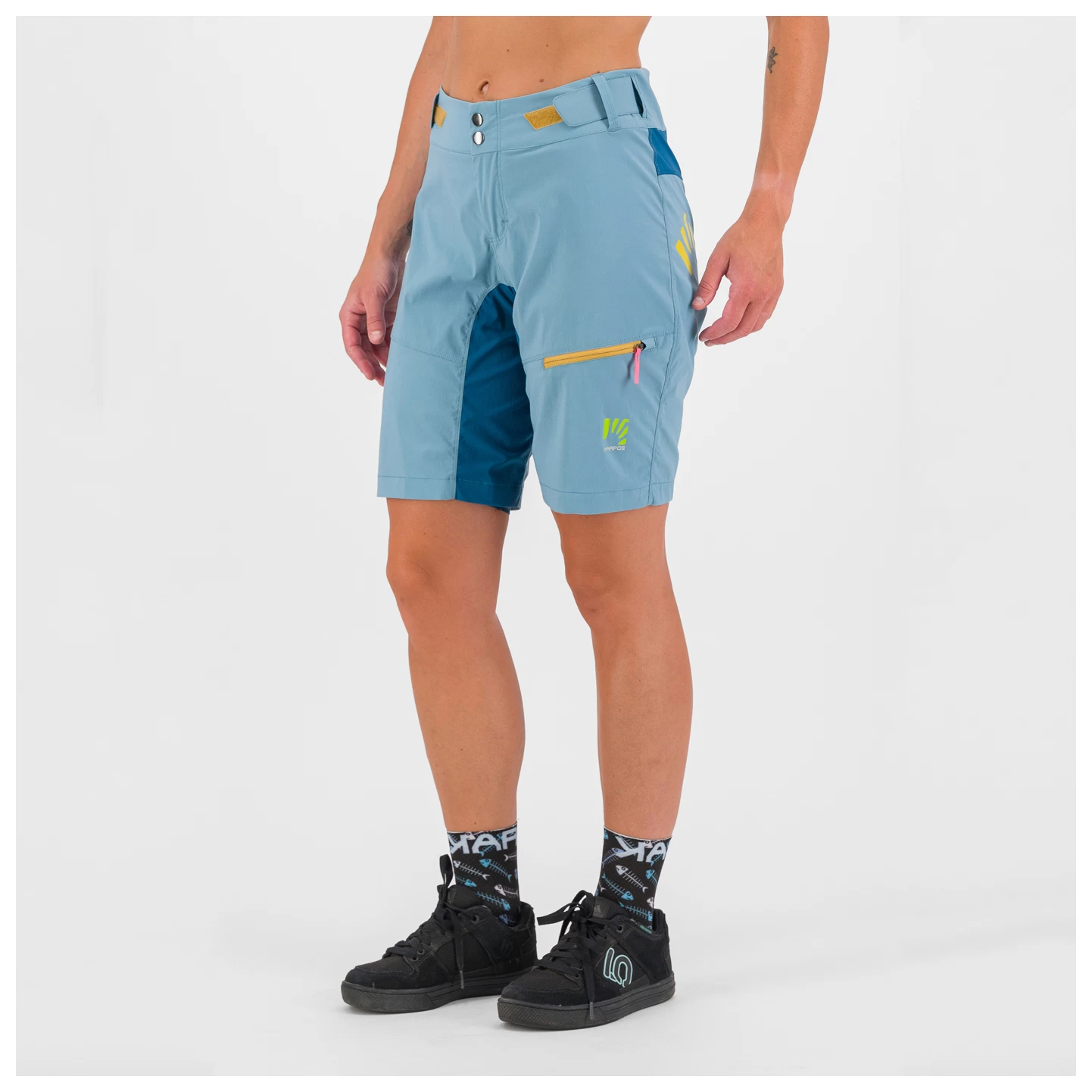 Karpos - Women's Val Viola Short - Cycling bottoms Karpos - Women's Val Viola Short - Cycling Bottoms -Bergfreunde Shop karpos womens val viola short cycling bottoms detail 5