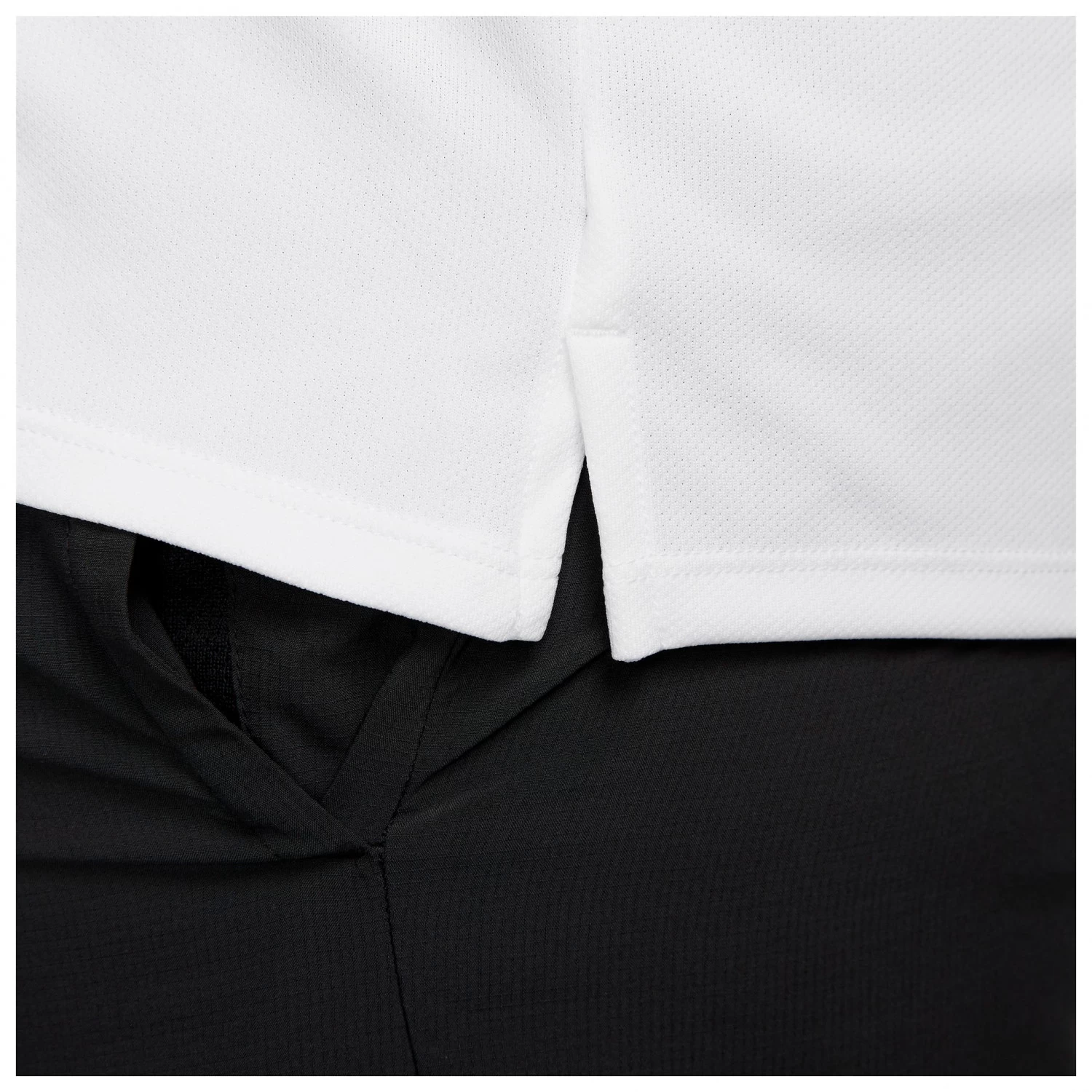 Nike - Dri-FIT UV Miler - Running shirt Nike - Dri-FIT UV Miler - Running Shirt -Bergfreunde Shop nike dri fit uv miler running shirt detail 4