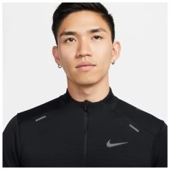 Nike - Therma-Fit Repel Element 1/4-Zip Running Top - Running Shirt 6 Nike - Therma-Fit Repel Element 1/4-Zip Running Top - Running Shirt -Bergfreunde Shop nike therma fit repel element 1 4 zip running top running shirt detail 5