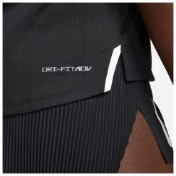 Nike - Women's Dri-Fit ADV Aeroswift Racing Singlet - Tank Top 5 Nike - Women's Dri-Fit ADV Aeroswift Racing Singlet - Tank Top -Bergfreunde Shop nike womens dri fit adv aeroswift racing singlet tank top detail 4