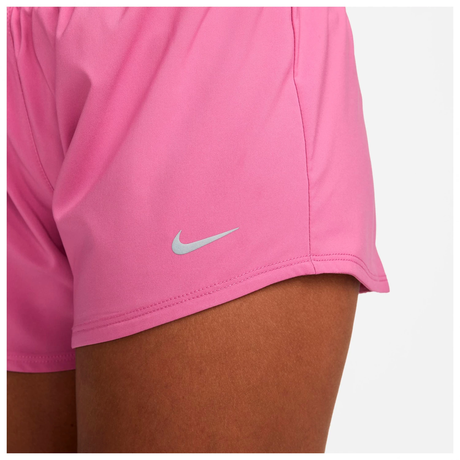 Nike - Women's Dri-FIT One 3'' - Running shorts Nike - Women's Dri-FIT One 3'' - Running Shorts -Bergfreunde Shop nike womens dri fit one 3 running shorts detail 3