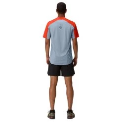 Norrøna - Senja Equaliser Lightweight T-Shirt - Running Shirt -Bergfreunde Shop norroena senja equaliser lightweight t shirt running shirt detail 4