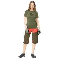 Norrøna - Women's Fjørå Wool T-Shirt - Cycling Jersey 4 Norrøna - Women's Fjørå Wool T-Shirt - Cycling Jersey -Bergfreunde Shop norroena womens fjoeraa wool t shirt cycling jersey detail 3