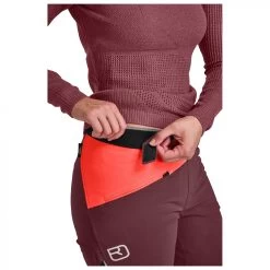 Ortovox - Women's Col Becchei Pants - Mountaineering Trousers 4 Ortovox - Women's Col Becchei Pants - Mountaineering Trousers -Bergfreunde Shop ortovox womens col becchei pants mountaineering trousers detail 3