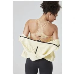 Picture - Women's Avasa Printed Tech Bra - Sports Bra -Bergfreunde Shop picture womens avasa printed tech bra sports bra detail 4