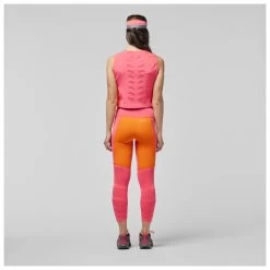 Salewa - Women's Pedroc Dry Responsive Hybrid Tank - Top -Bergfreunde Shop salewa womens pedroc dry responsive hybrid tank top detail 3