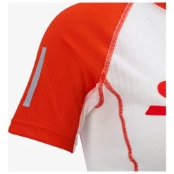 Swix - Women's Roadline Racex S/S - Running Shirt 5 Swix - Women's Roadline Racex S/S - Running Shirt -Bergfreunde Shop swix womens roadline racex s s running shirt detail 4