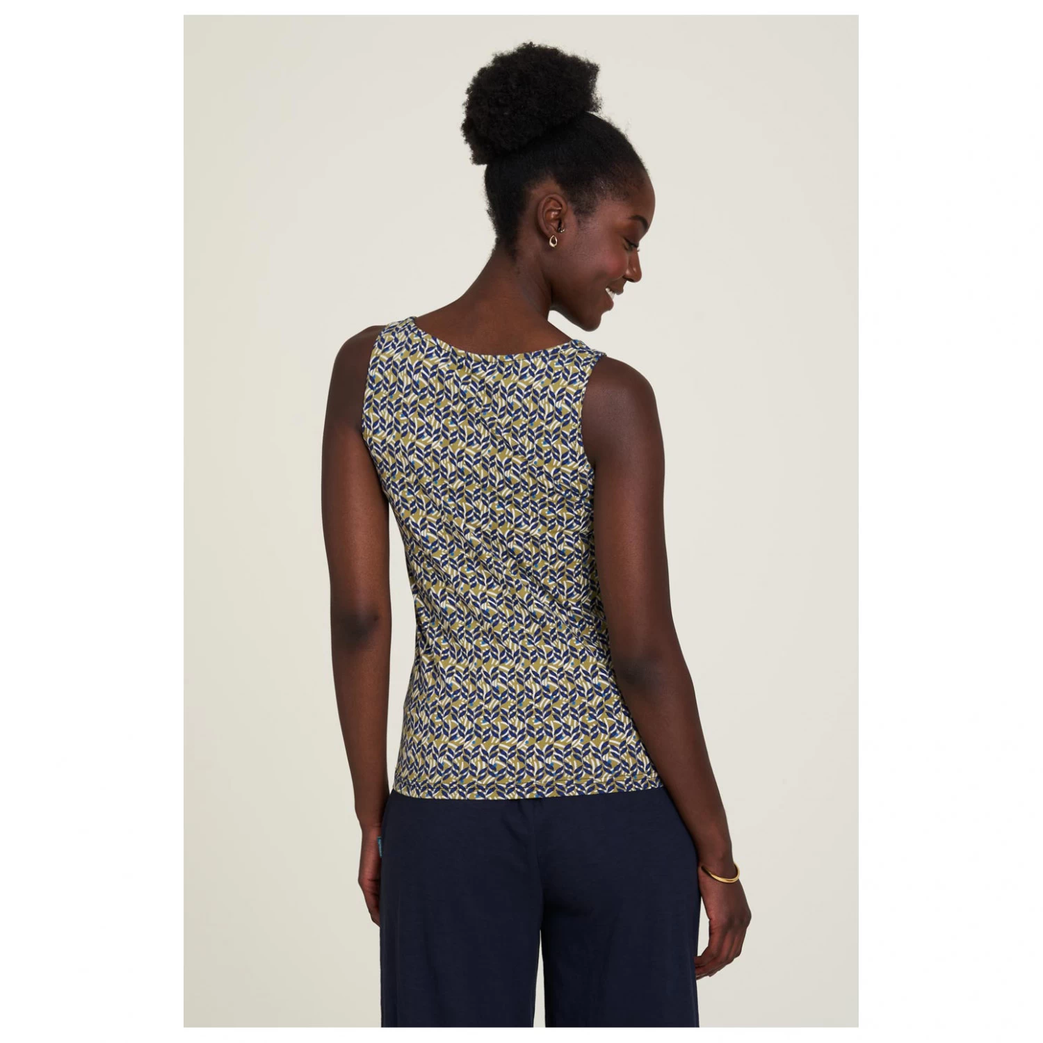 Tranquillo - Women's V-Neck Jersey-Top Tranquillo - Women's V-Neck Jersey-Top -Bergfreunde Shop tranquillo womens v neck jersey top detail 4