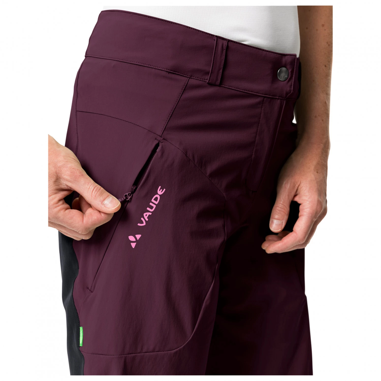 Vaude - Women's Altissimo Shorts II - Cycling bottoms Vaude - Women's Altissimo Shorts II - Cycling Bottoms -Bergfreunde Shop vaude womens altissimo shorts ii cycling bottoms detail 5